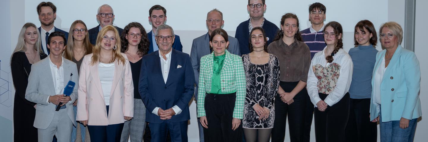 Pressefoto Abschlussfeier Media & Me