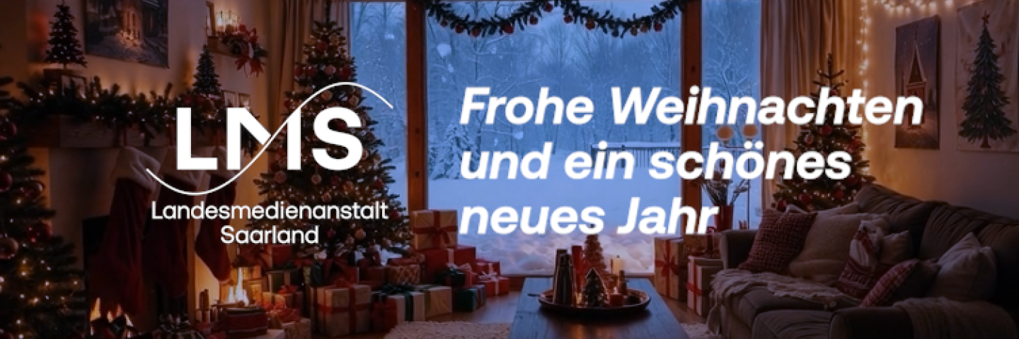 Stimmungsvolle Kaminszene mit dem Text "Frohe Weihnachten und ein schönes neues Jahr"